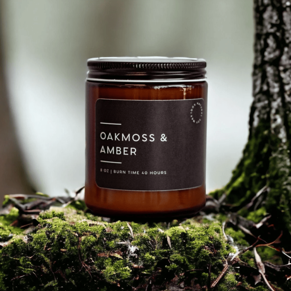 Oakmoss & Amber Soy Candle – Earthy & Masculine Scent in Reusable Amber Jar (8oz)