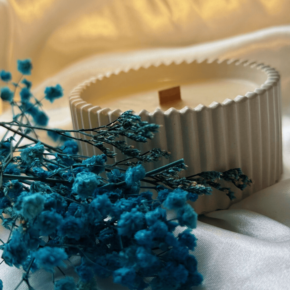 Hidden Message Concrete Candle – Personalized Soy Wax Candle with Secret Text Reveal & Wood Wick