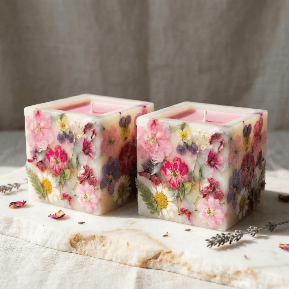 Botanical Bloom | Hand-Embedded Dried Flower Soy Candle (Luxury Floral Gift)